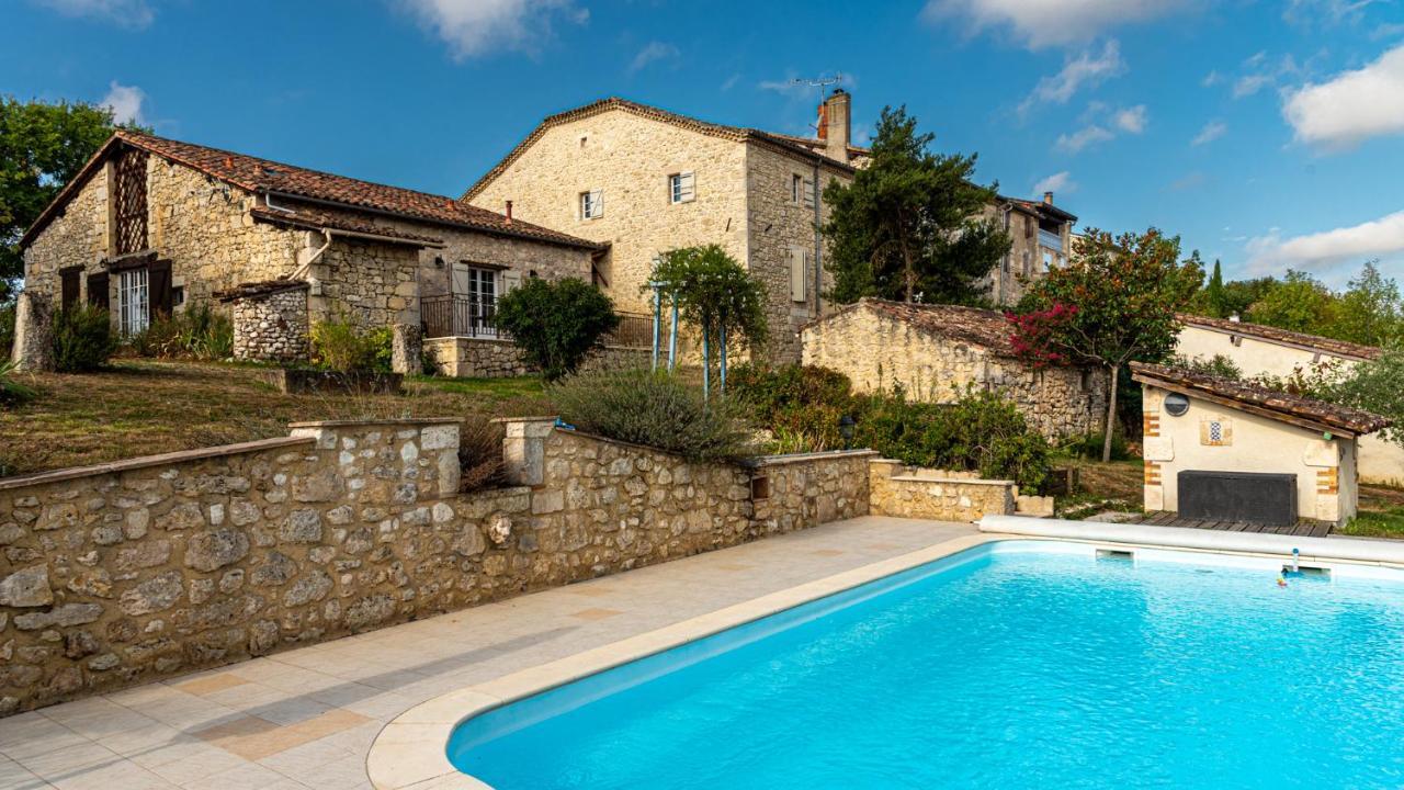 La Maison De Yuka Plieux Kültér fotó