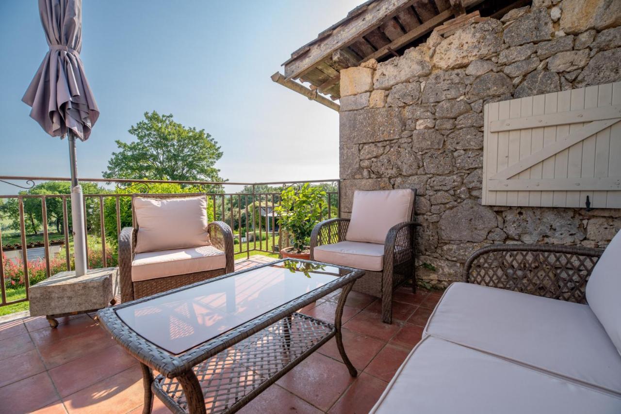 La Maison De Yuka Plieux Kültér fotó