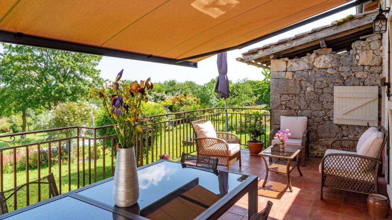 La Maison De Yuka Plieux Kültér fotó