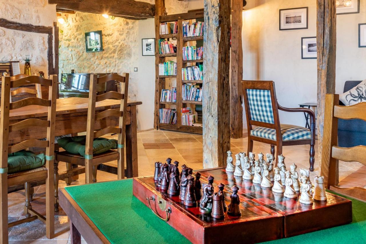 La Maison De Yuka Plieux Kültér fotó