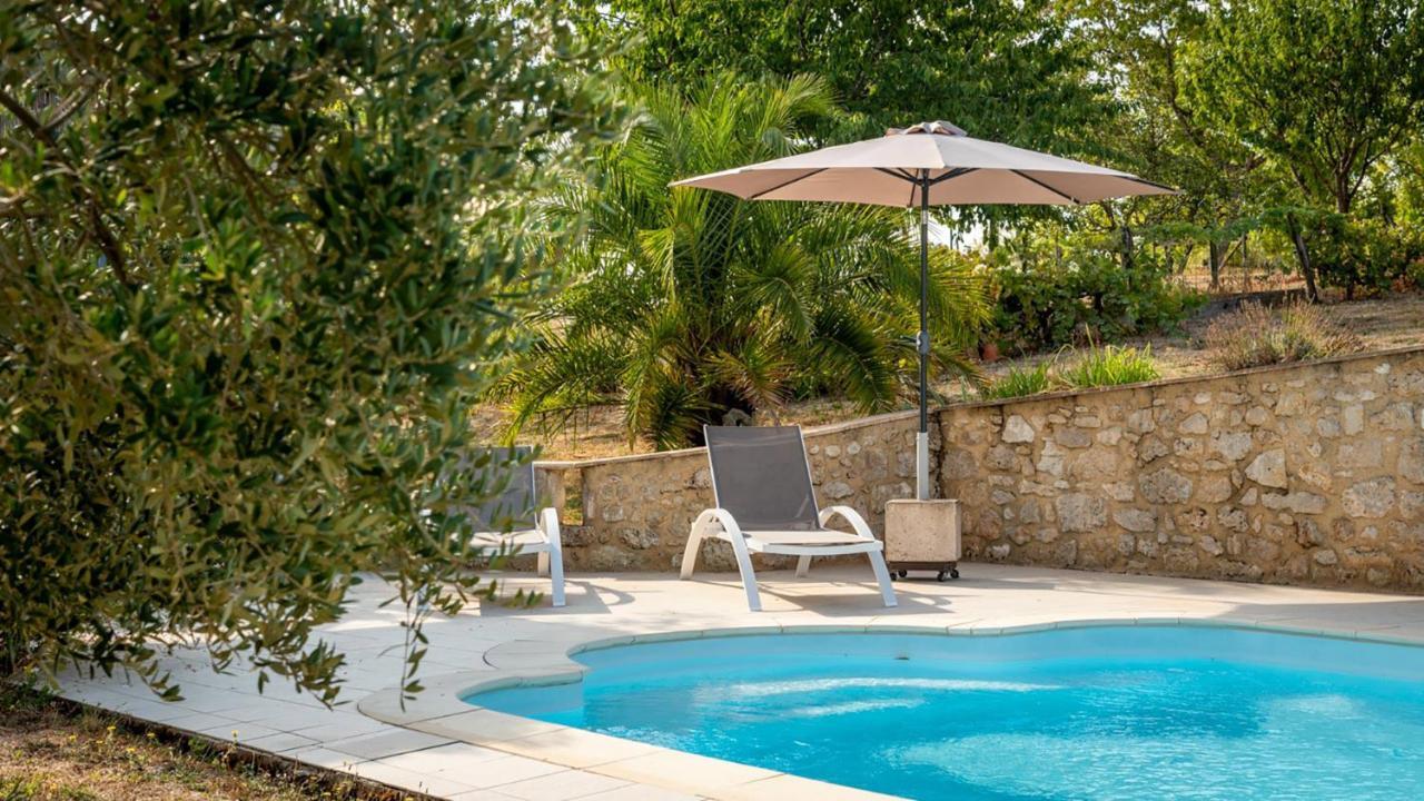 La Maison De Yuka Plieux Kültér fotó