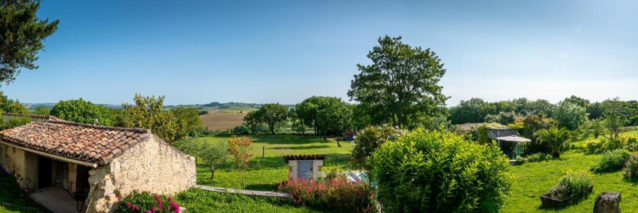 La Maison De Yuka Plieux Kültér fotó