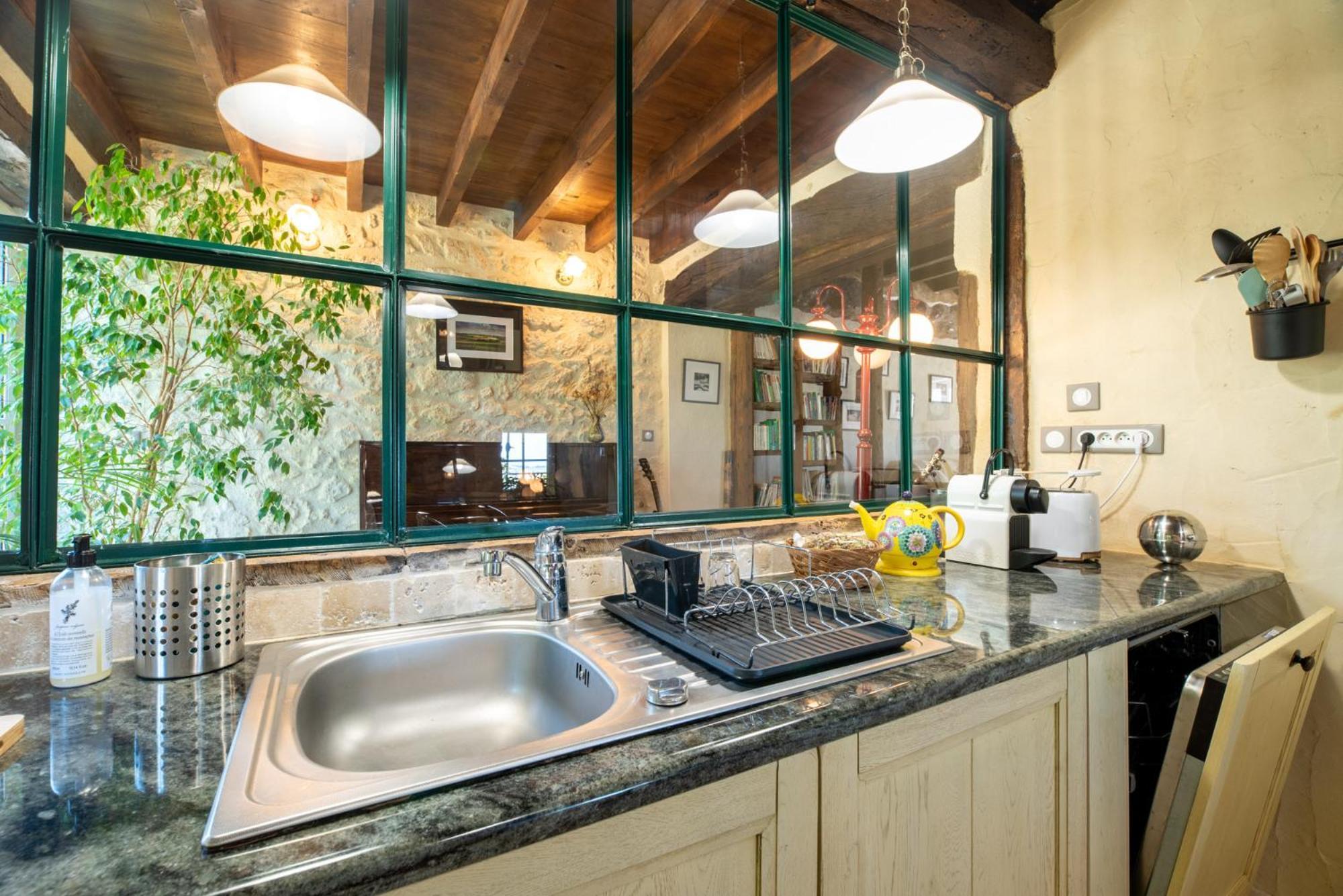 La Maison De Yuka Plieux Kültér fotó