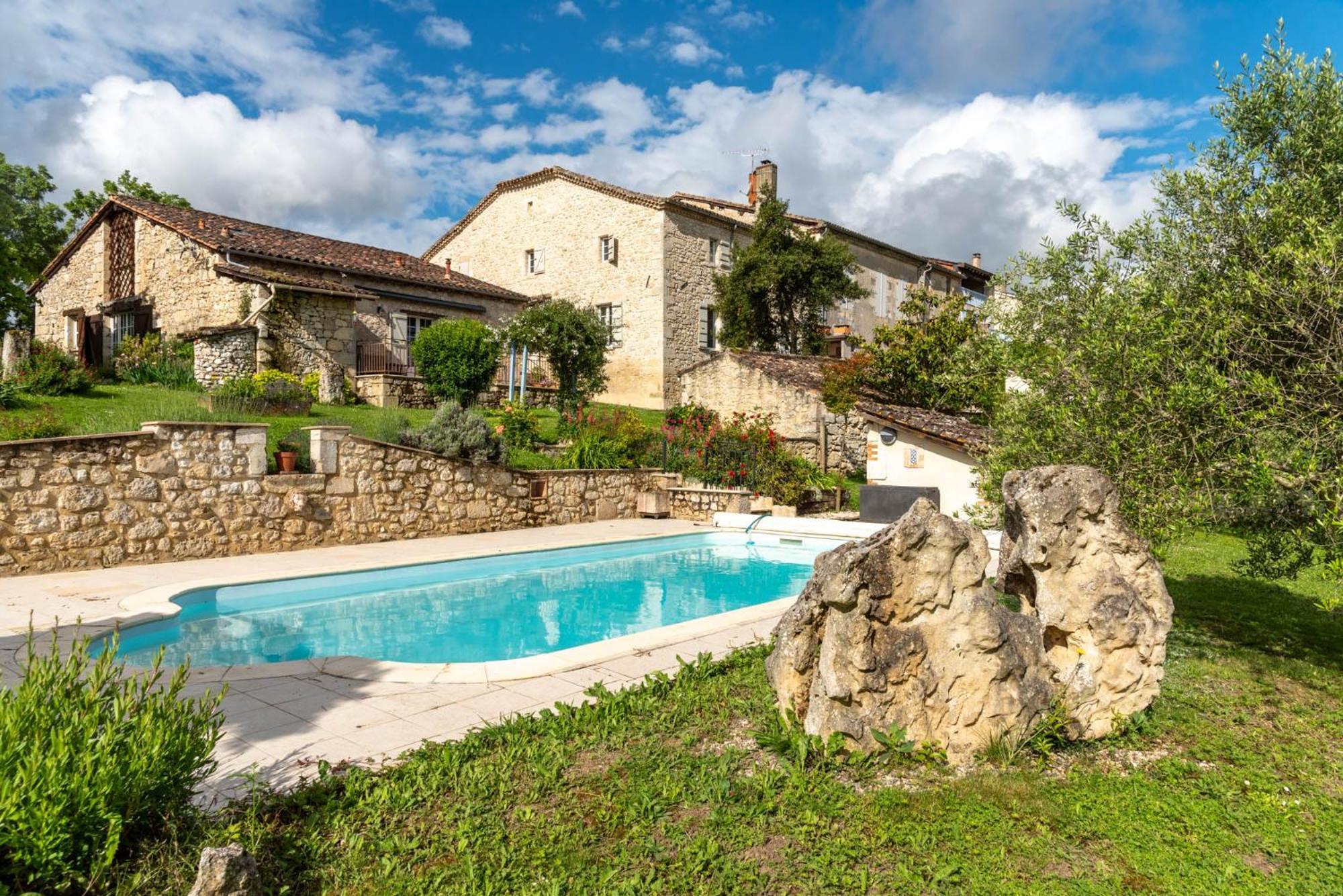 La Maison De Yuka Plieux Kültér fotó